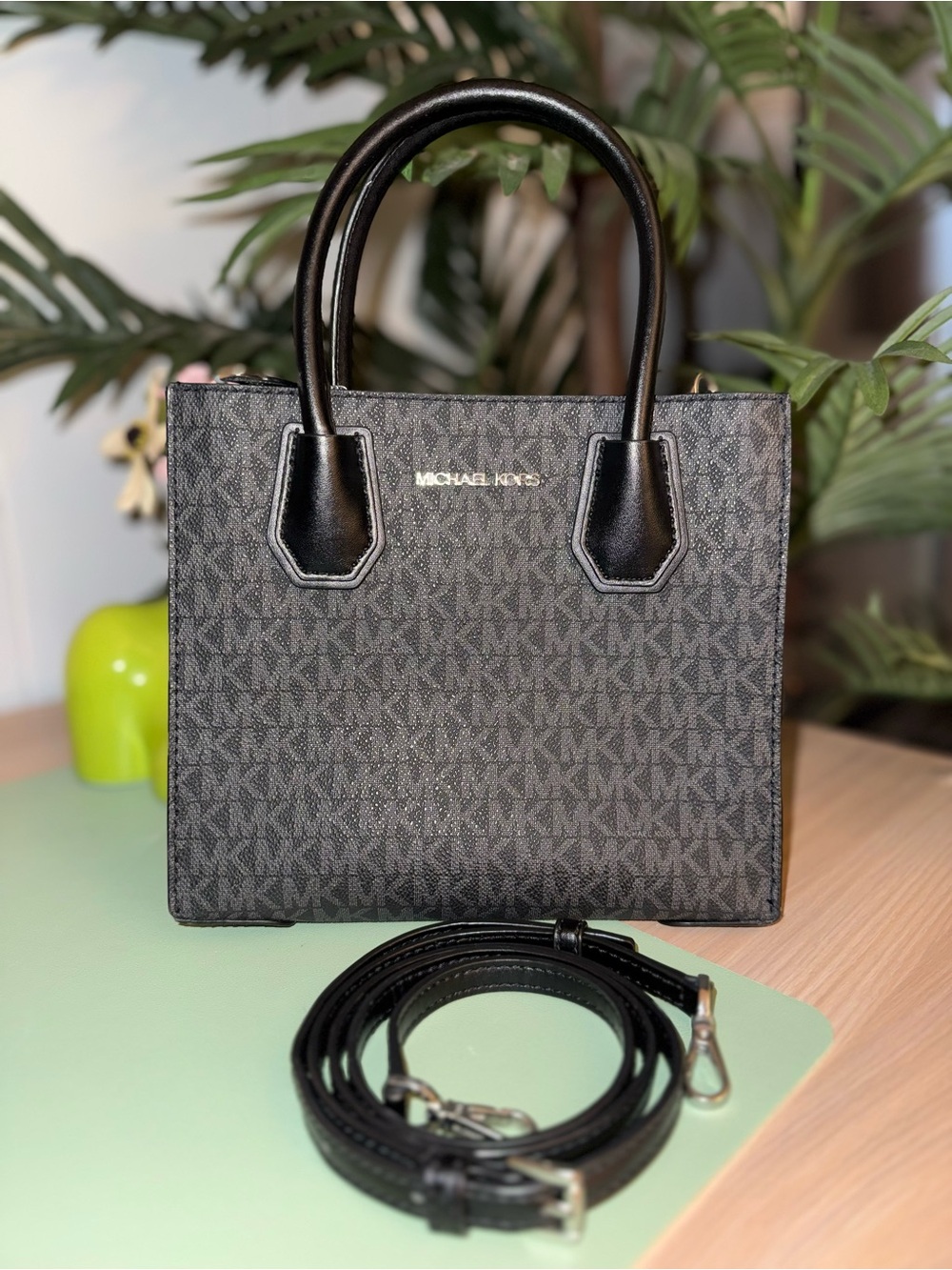 Michael Kors Mercer Medium Signature Satchel Bag